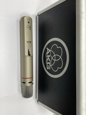 AKG C1000S Condenser Microphone w/ Case