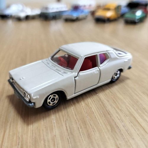 Tomica black box nissan - tomica,