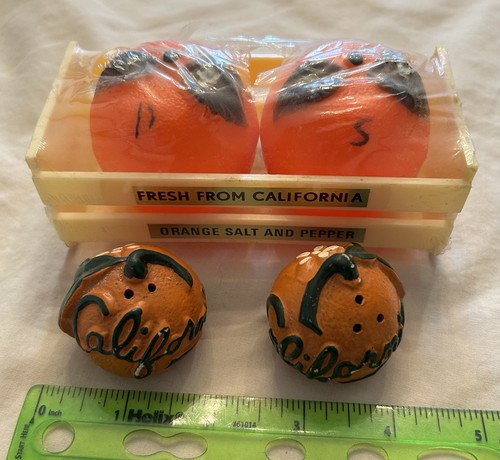 Vintage salt pepper - &,