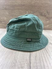 Dark green converse bucket hat