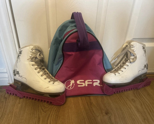 Sfr figure ice skates - ice,