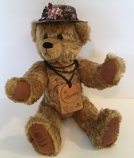 VTG ~ "DOROTHY BEAR ~ Country