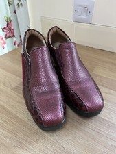 HEAVENLY FEET burgundy leather suede crocodile wedge shoes, SIZE 6.5, heel 6cm
