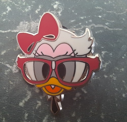 Daisy duck nerds rock - daisy, head