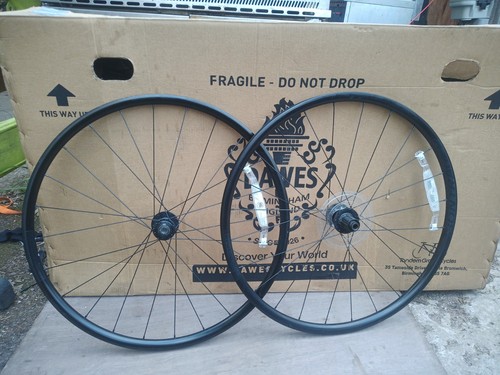 Bontrager paradigm thru - thru, axle