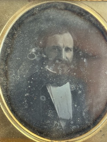 Daguerreotype portrait man - man,