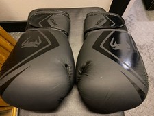 Venum Contender Defender 2.0 Boxing Bag Gloves Black, 12oz