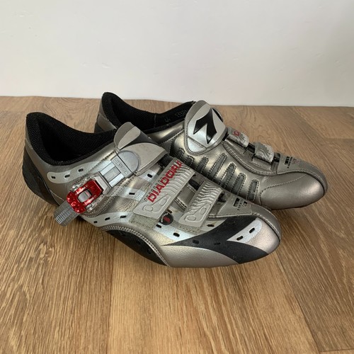 Diadora cycling shoes - mens, sz