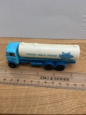 EXCLUSIVE FIRST EDITIONS EFE