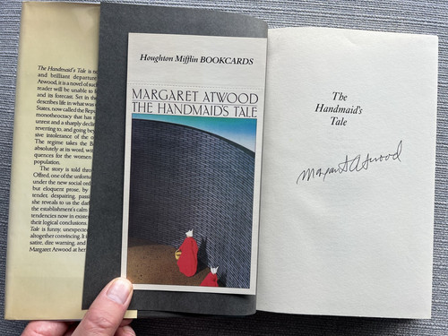 The handmaid tale - the, margaret