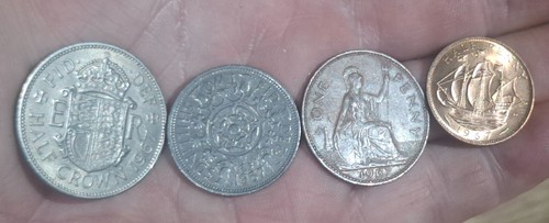 1967 half crown two shilling - 1967,