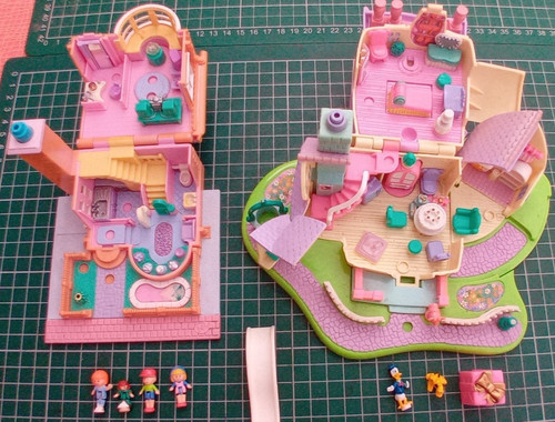 Two polly pocket play sets - polly,