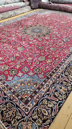 Extra large hand knotted - large,