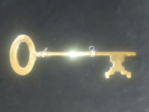 Antique large brass key - , 34.5cm