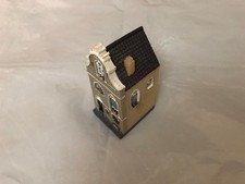 HORNBY OO GAUGE SKALEDALE Cottage in good condition