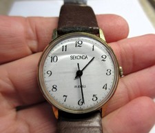 Vintage SEKONDA 19 Jewel, Manual Wind Mens WRISTWATCH - Working