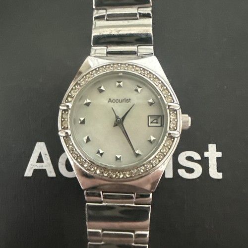Vintage ladies accurist watch - vintage,