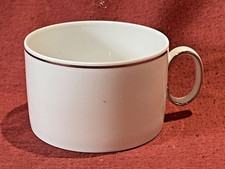 THOMAS MEDALLION THIN PLATINUM