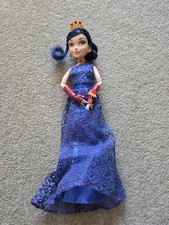 Disney Store Descendants 2