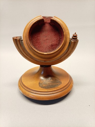 Wooden pocket watch stand.l