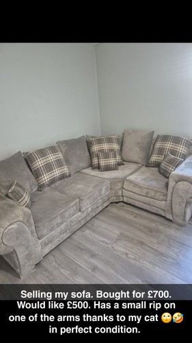 Grey right hand - hand, corner