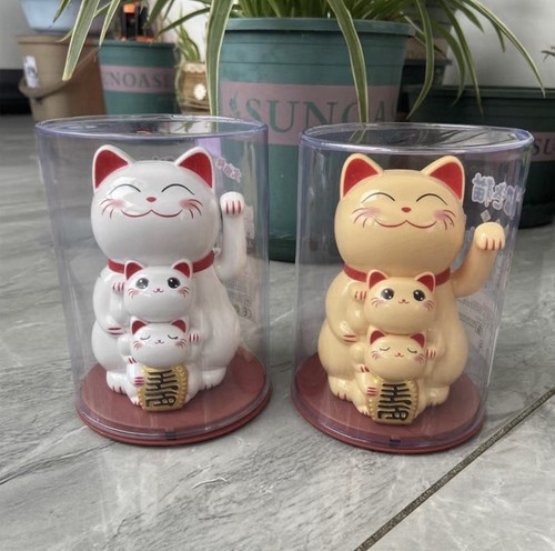 Solar powered lucky cat - lucky, yl