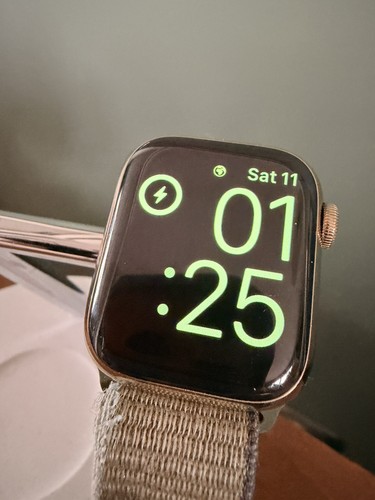 Apple watch series 41mm - -,
