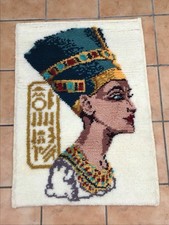 VINTAGE EGYPTIAN QUEEN NEFERTITI RUG / WALL HANGING, LATCH HOOK 100% WOOL