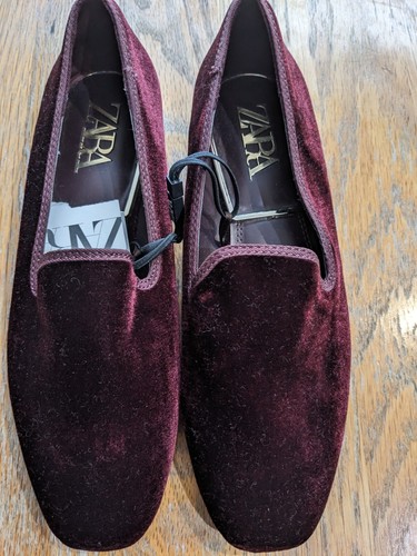 Bnwt velvet loafers flat - velvet,
