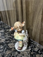 GOBEL HUMMEL SCHOOL'S OUT