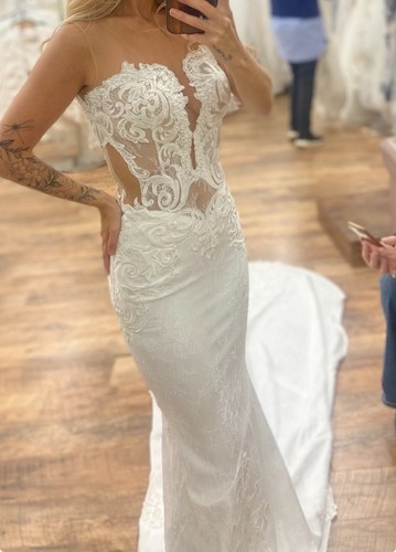 Brand new fitted - , dress