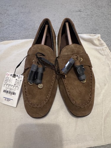 Split suede loafers with - split,