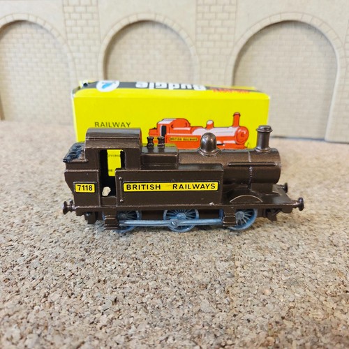 Budgie 224 diecast british - 224,