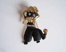 Brooch Dog Poodle Gold Tone