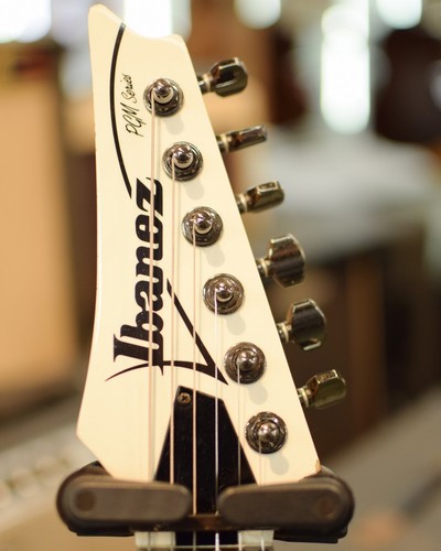 Ibanez pgm300 paul gilbert - ibanez,