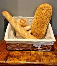 Hamper Bread Display Sloped