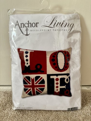 Anchor living tapestry - living,