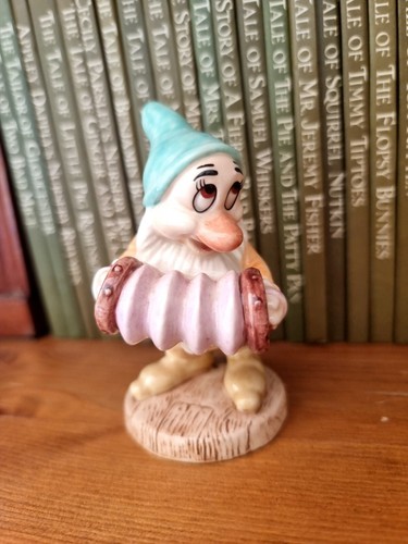 Royal doulton snow white - doulton,