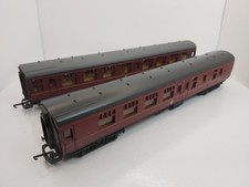 2 x Lima OO Gauge BR Maroon Mk1 Coaches M25623 & M25290 - Unboxed Good condition