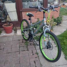 Apollo Creed Kids full suspension  mountain bike 24" wheels age 8-10