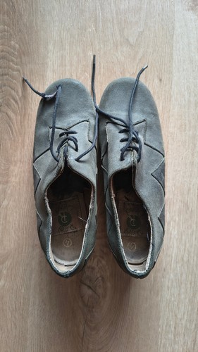 Red dead suede - suede, lace‑up
