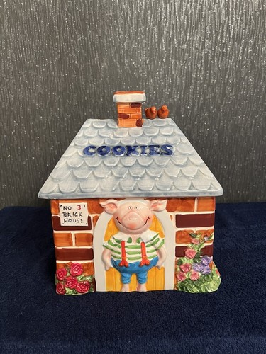 Retro collectable ceramic - a,