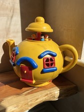 Vintage Bluebird Big Yellow