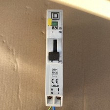 B20 SQUARE D QOE 20 AMP 120B03