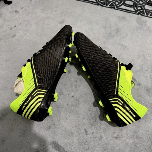 Dream pairs football boots - pairs,