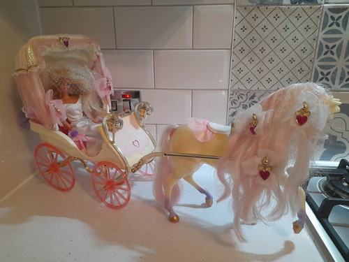 Barbie horse and carriage - and,