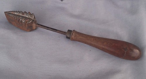 Leaf millinery iron press - iron,