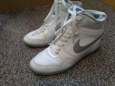 WOMENS NIKE DUNK SKY HI TRAINERS, HIGH HEEL - UK SIZE 4.5 - GOOD CONDITION