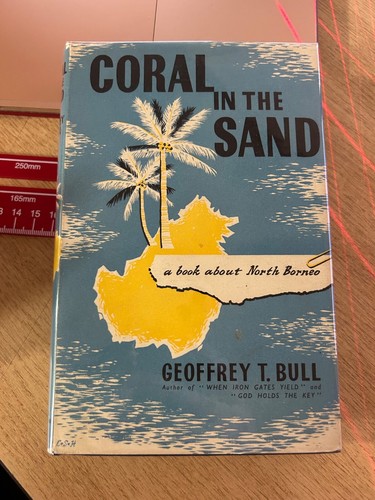 Coral the sand geoffrey - coral, in