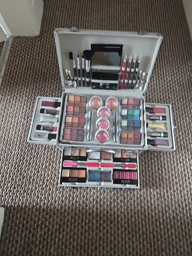 Make box - make, up